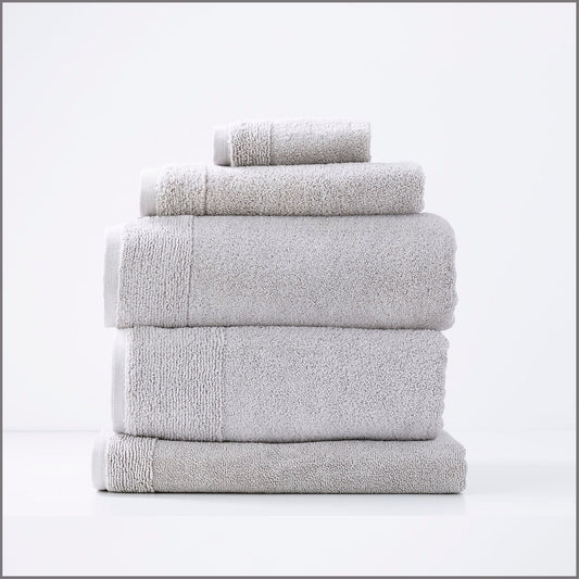 Renee Taylor Aireys 650 GSM Zero Twist 5 Piece Bath Towel Vapour